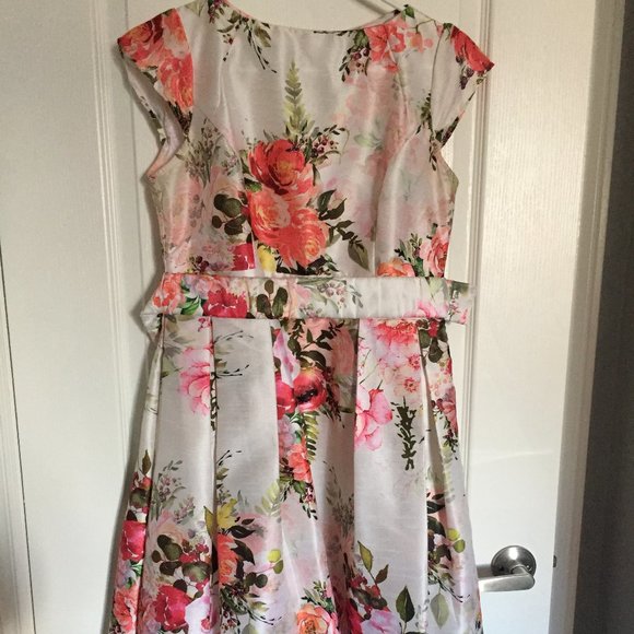 Floral Dress - Picture 1 of 2